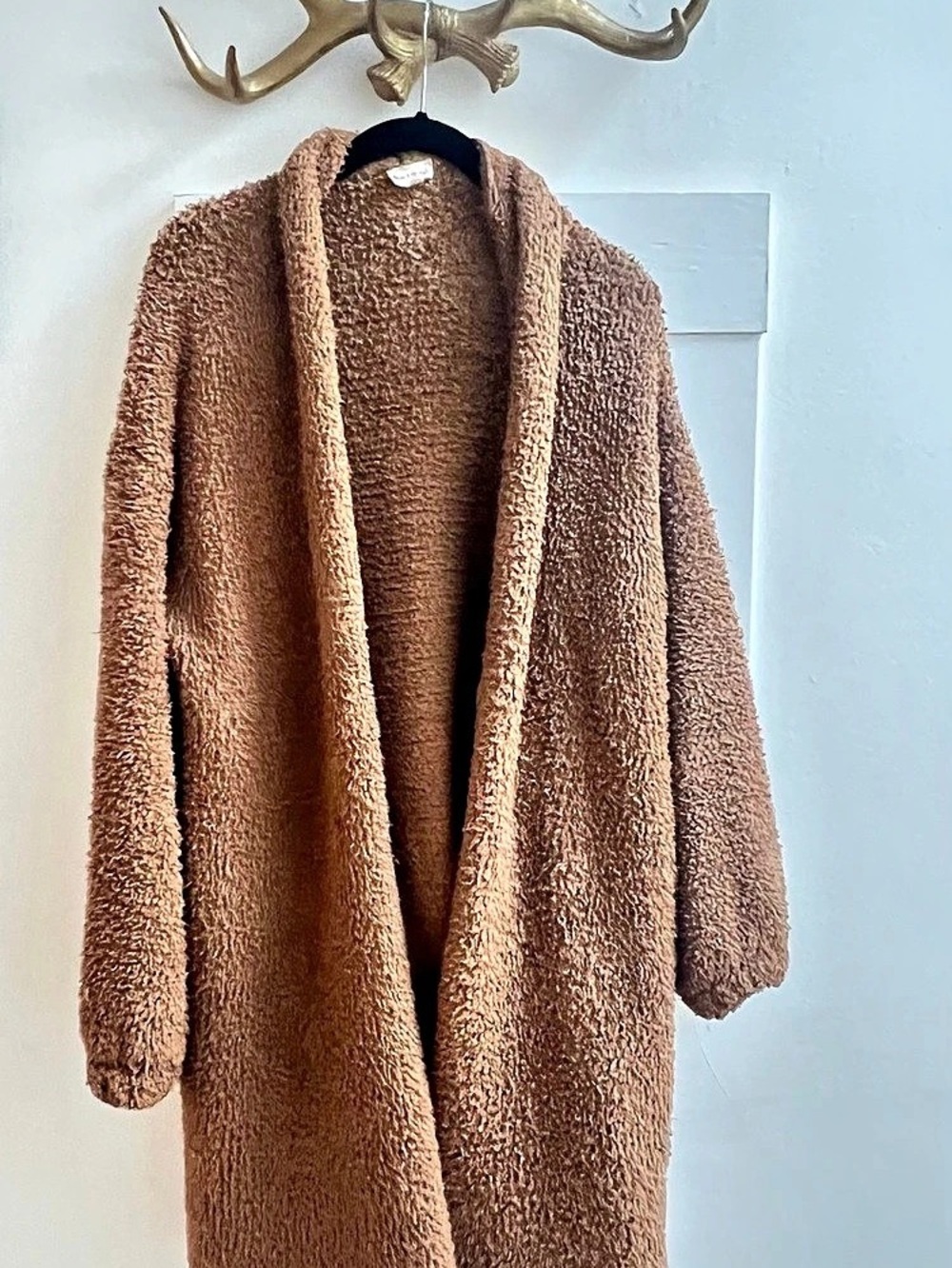 Hem & Thread Teddy Fleece Coat in Brown Size Medium/large pockets cozy long